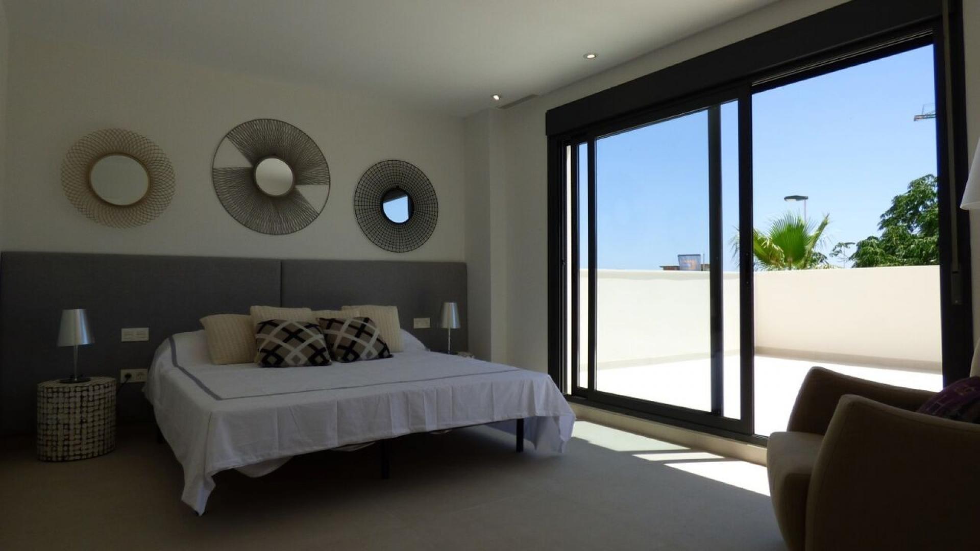 New build - detached villa - beach El Pinet - Rentablanca