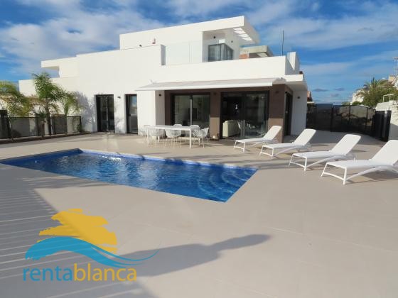 Nieuwbouw - modern half vrijstaande villa - Oasis La Marina - Rentablanca