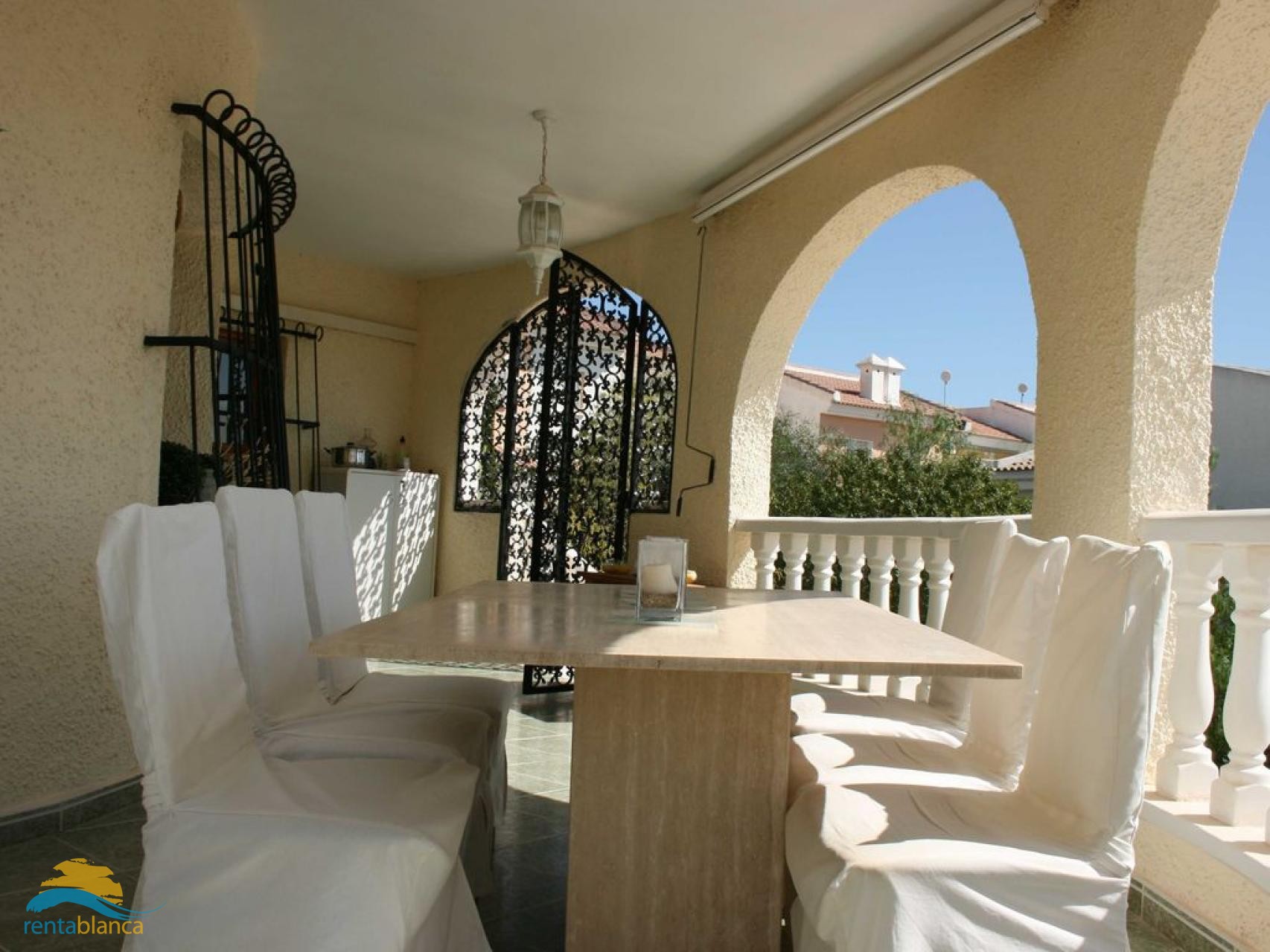 Spacious villa  - Rentablanca